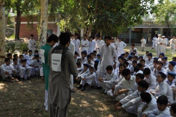 Street Theater in Swat - Challenging extremism, inspiring leaders